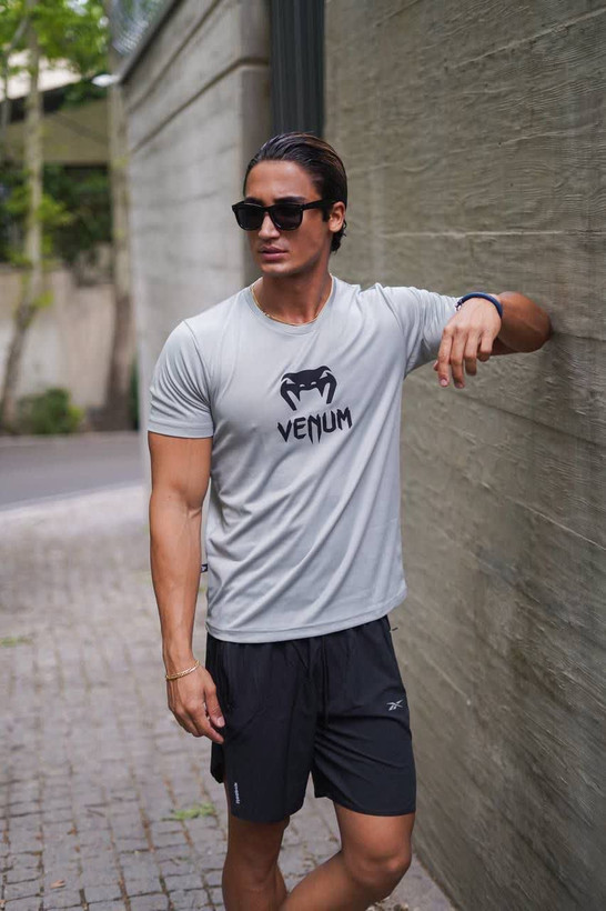 تیشرت ورزشی مردانه طرح سوزنی تنفسی venum