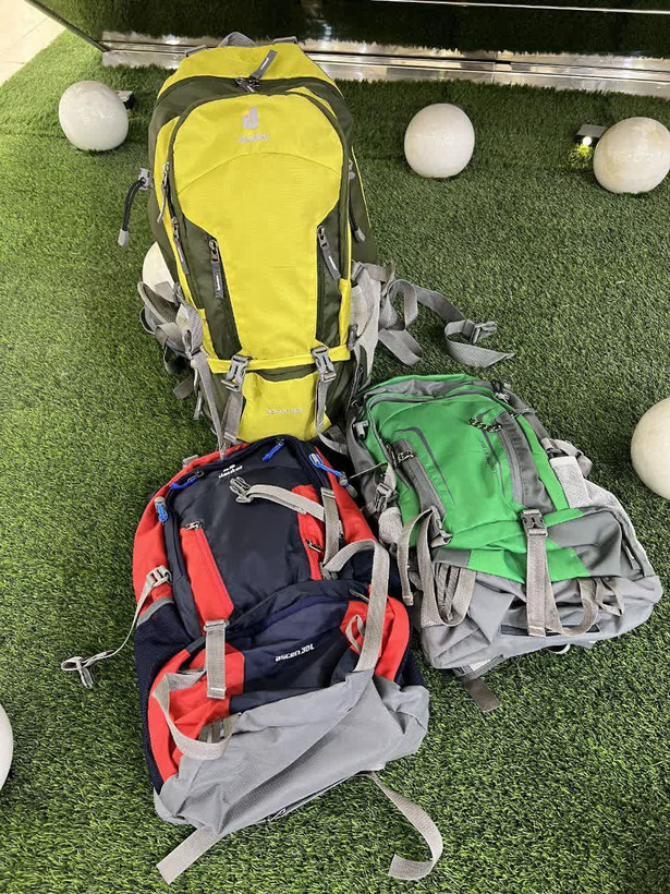 کوله پشتی کوهنوردی خارجی DEUTER 38 L در 5 رنگ