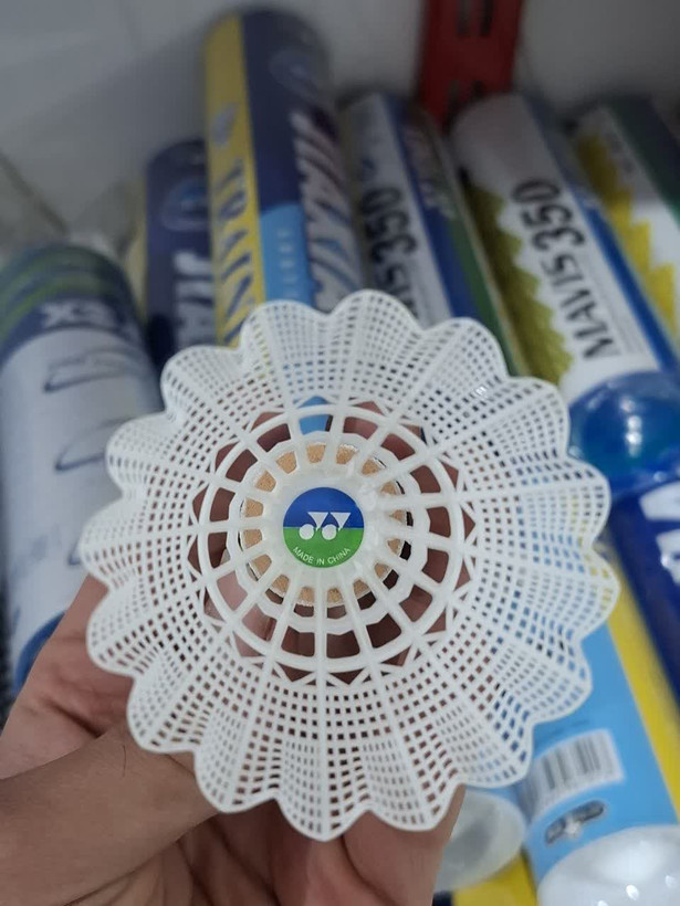 توپ بدمینتون پلاستیکی برند 500 yonex عددی
