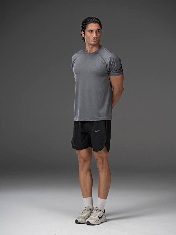 تیشرت ورزشی مردانه اسپرت nike trail پارچه تنفسی کشی در دو رنگ